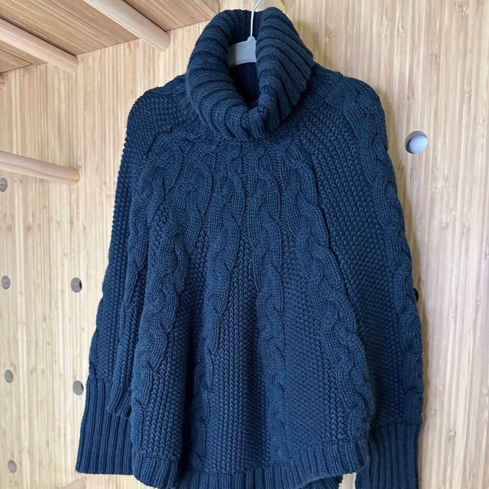 Carter's Blue Cable Knit Turtle Neck Sweater Poncho Girl's Size 6